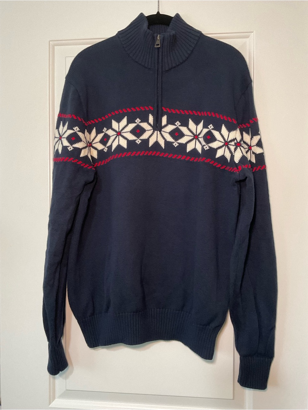 Weatherproof Navy Zip-Up Sweater with White and Red Nordic Band